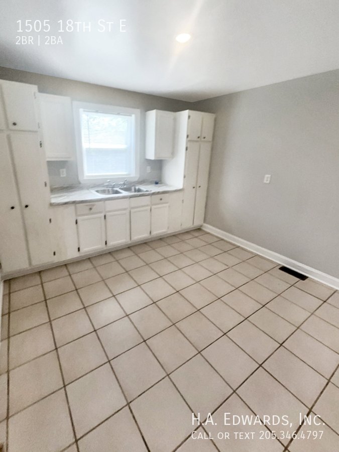 1505 18th St E property image
