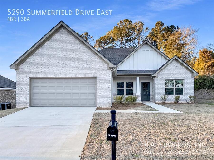 5290 Summerfield Drive East property image