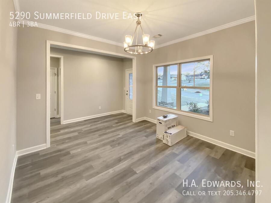 5290 Summerfield Drive East property image