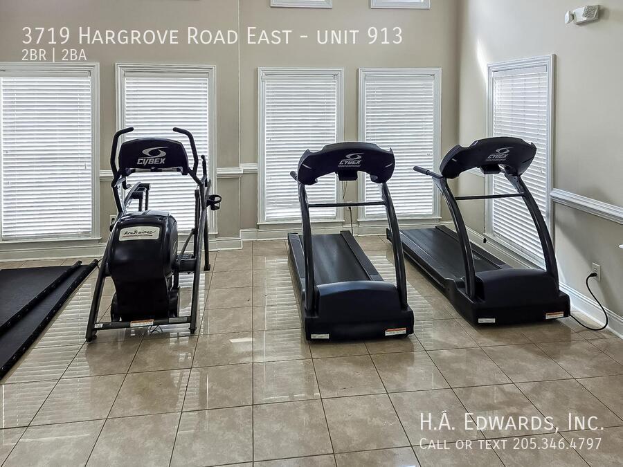 3719 Hargrove Road East property image
