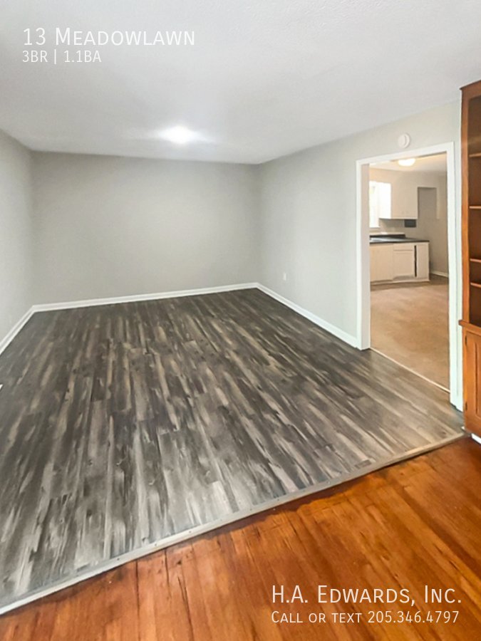 13 Meadowlawn property image