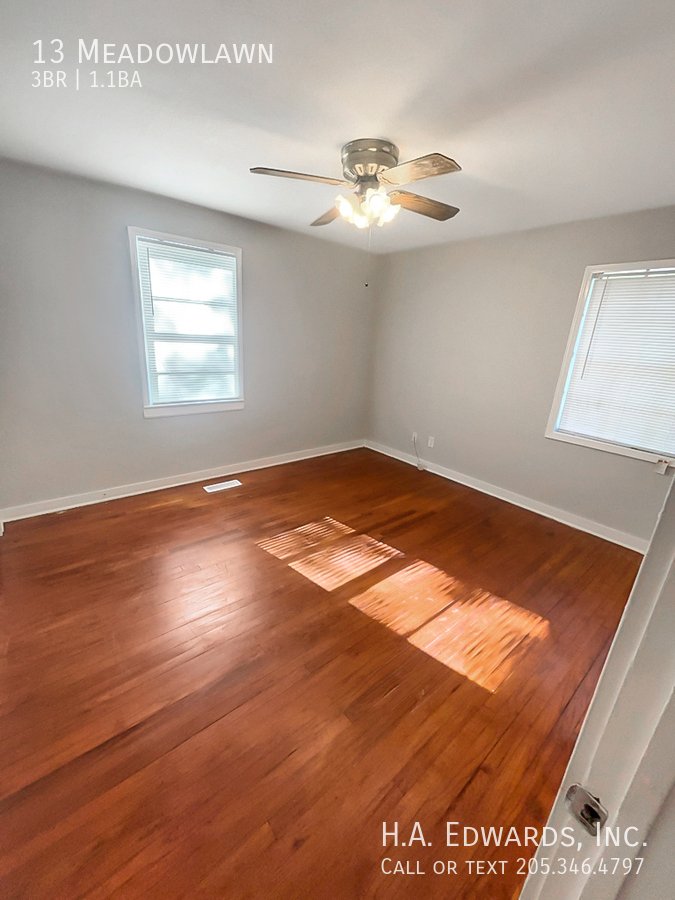 13 Meadowlawn property image