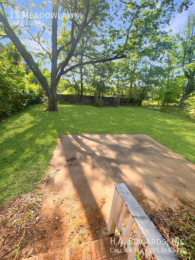 13 Meadowlawn property image