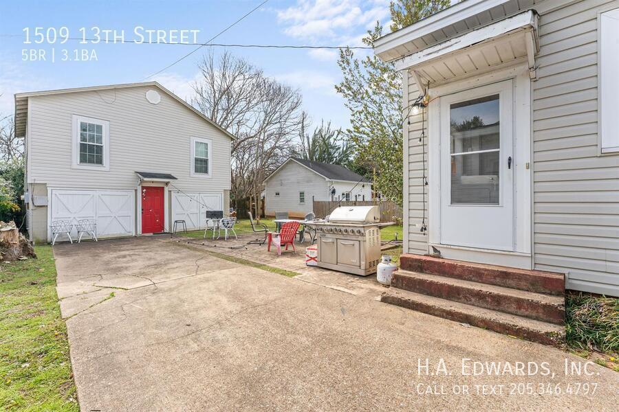 1509 13th Street property image