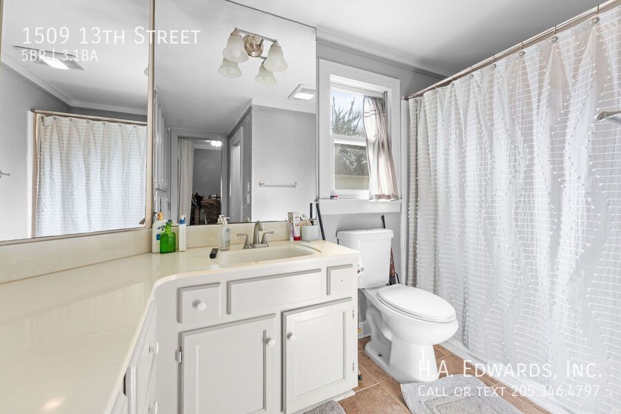 1509 13th Street property image