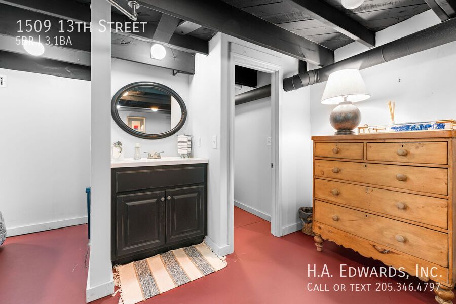 1509 13th Street property image