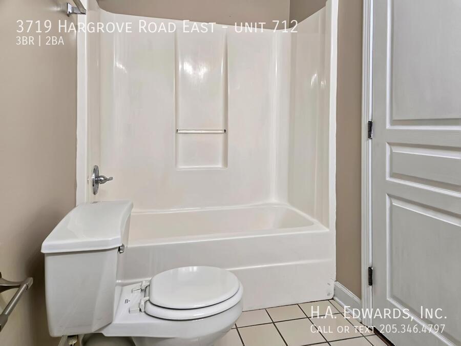 3719 Hargrove Road East, unit 712, Tuscaloosa, AL 35404 property image