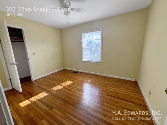 302 22nd Street, East property image