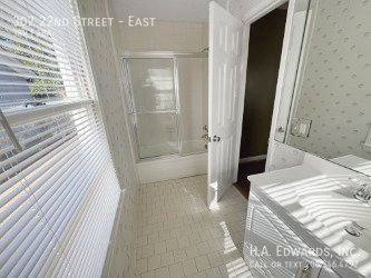 302 22nd Street, East property image