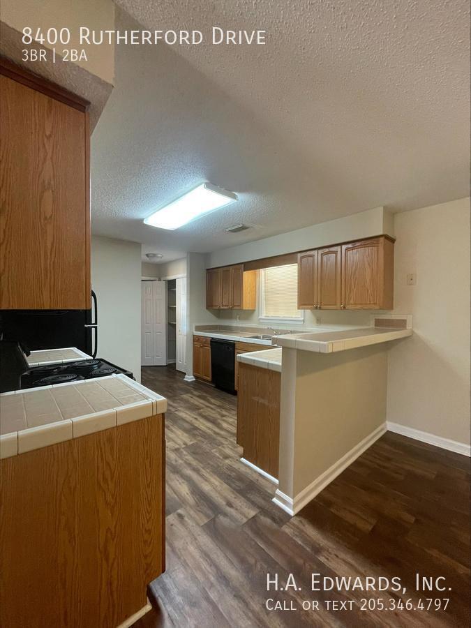 8400 Rutherford Drive property image