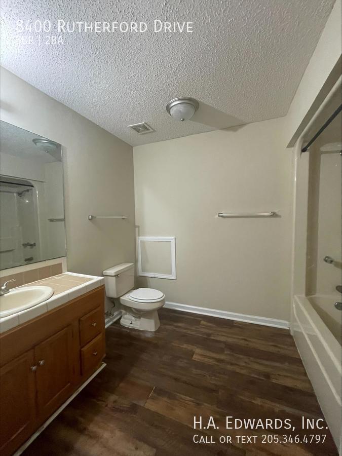 8400 Rutherford Drive property image
