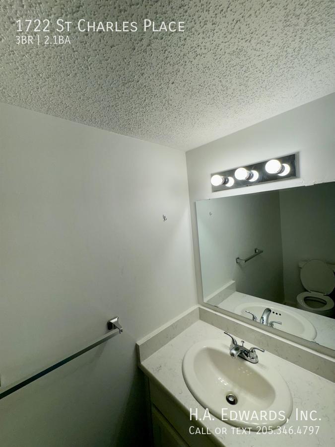 1722 St. Charles Place property image