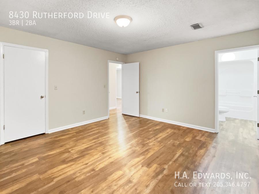 8430 Rutherford Drive property image