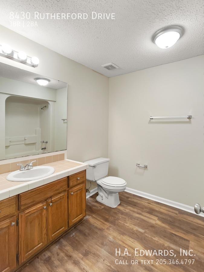 8430 Rutherford Drive property image