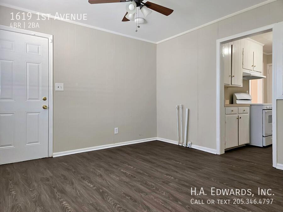1619 1st Avenue property image