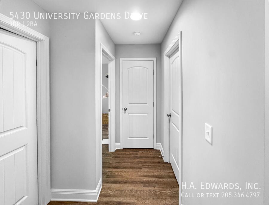 5430 University Garden Drive property image