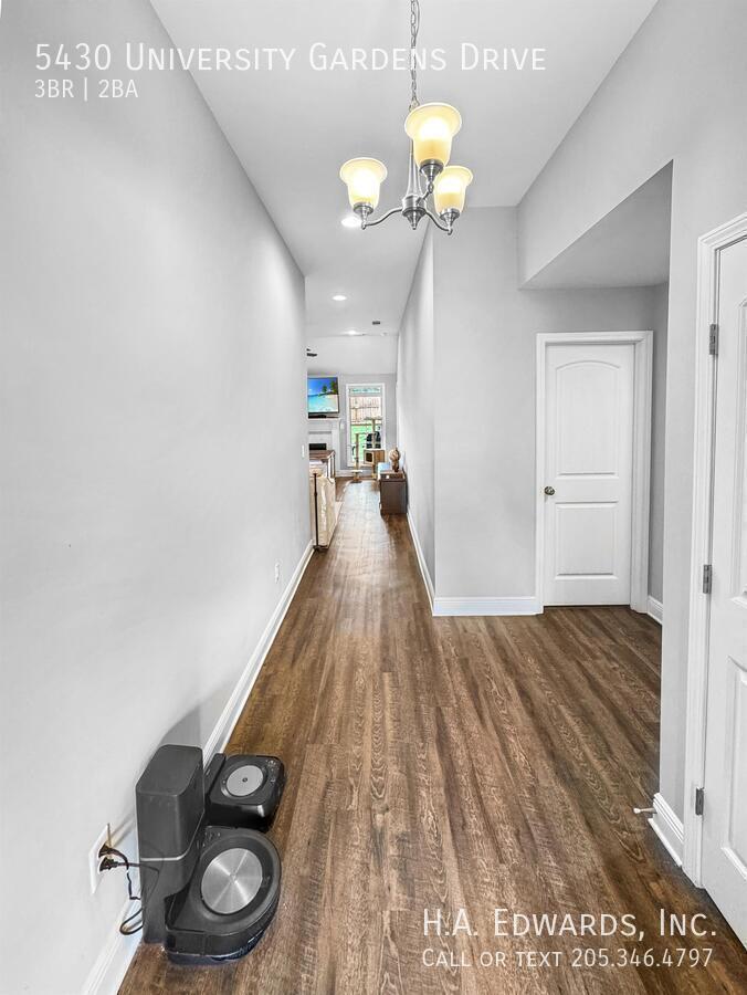 5430 University Garden Drive property image
