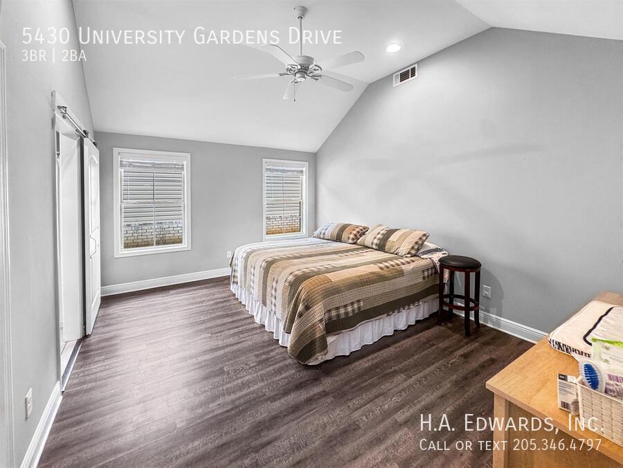 5430 University Garden Drive property image
