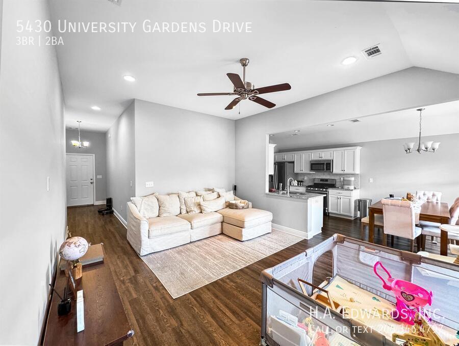 5430 University Garden Drive property image