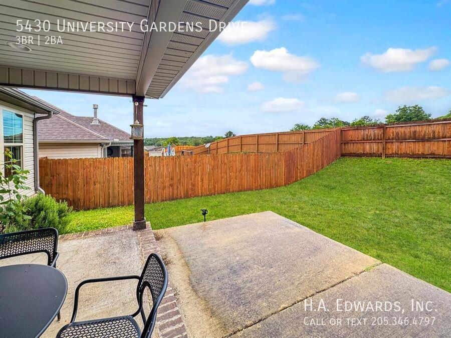 5430 University Garden Drive property image