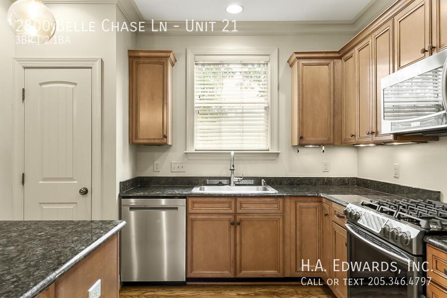 2800 Belle Chase Ln. Unit 21 property image