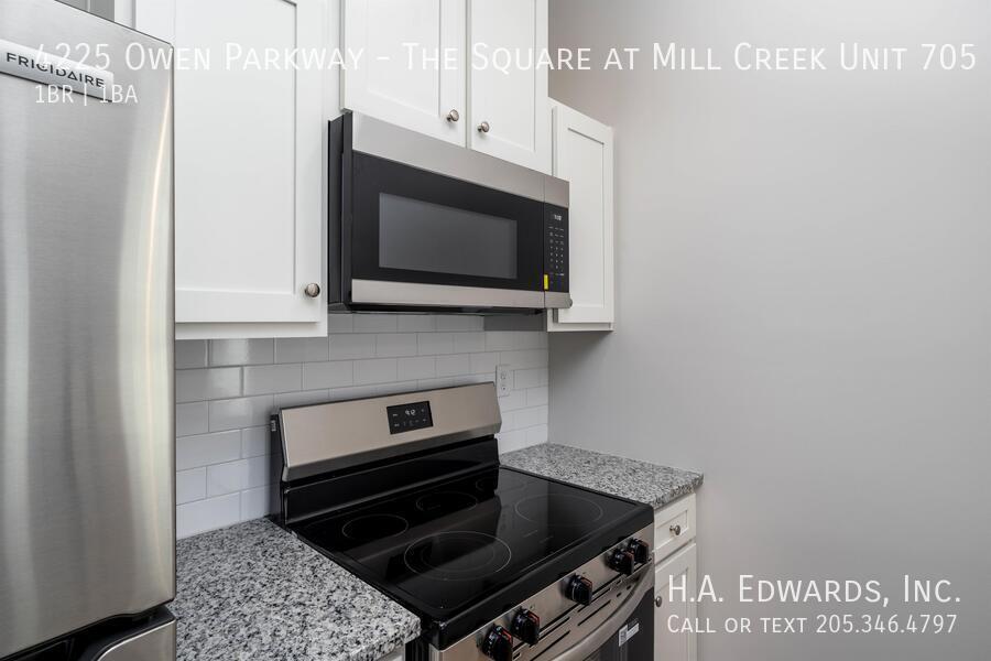 The Square at Mill Creek property image