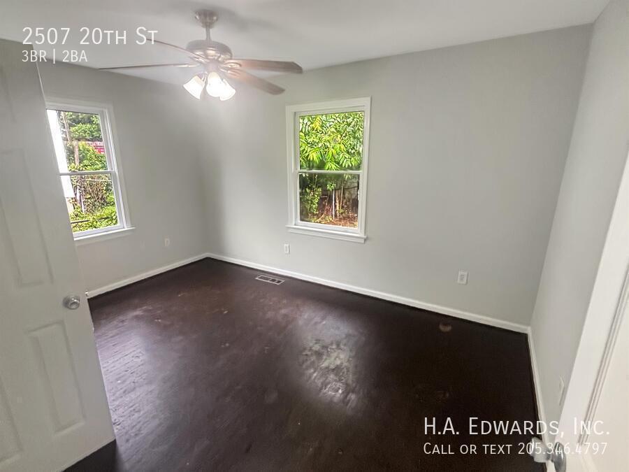 2507 20th St property image