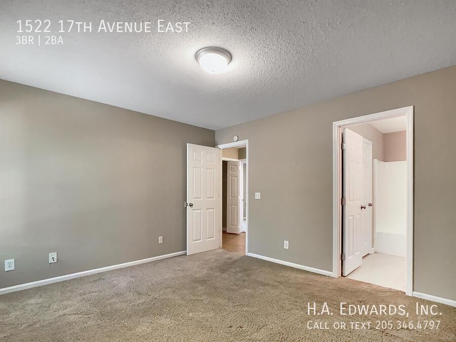 1522 17th Ave E property image