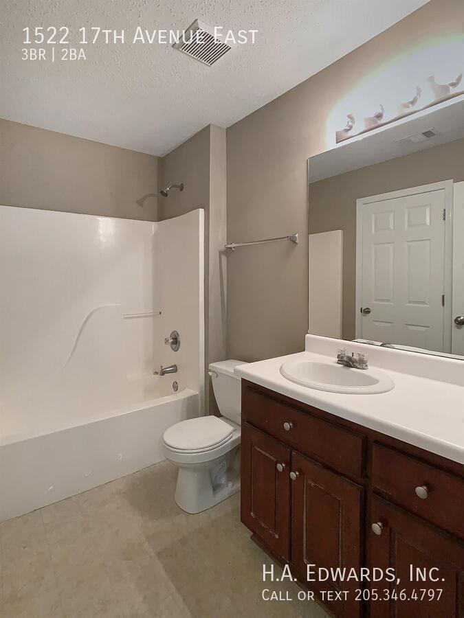 1522 17th Ave E property image