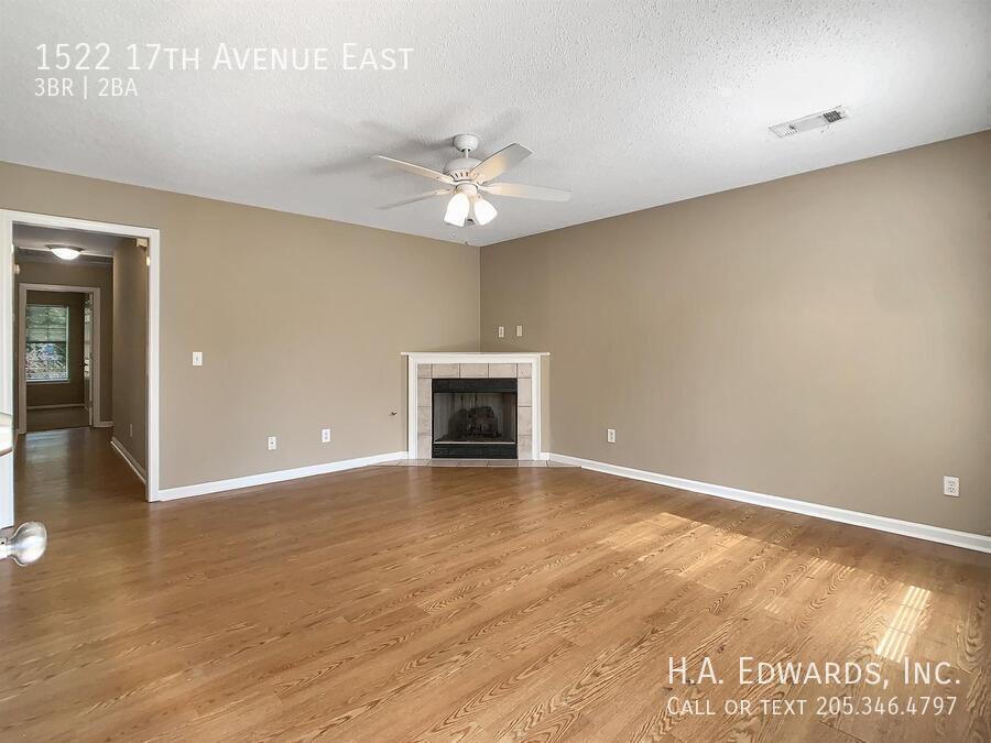 1522 17th Ave E property image