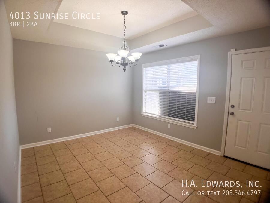 4013 Sunrise Circle property image