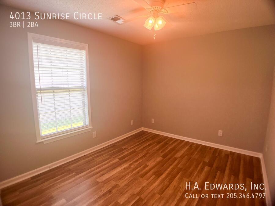 4013 Sunrise Circle property image