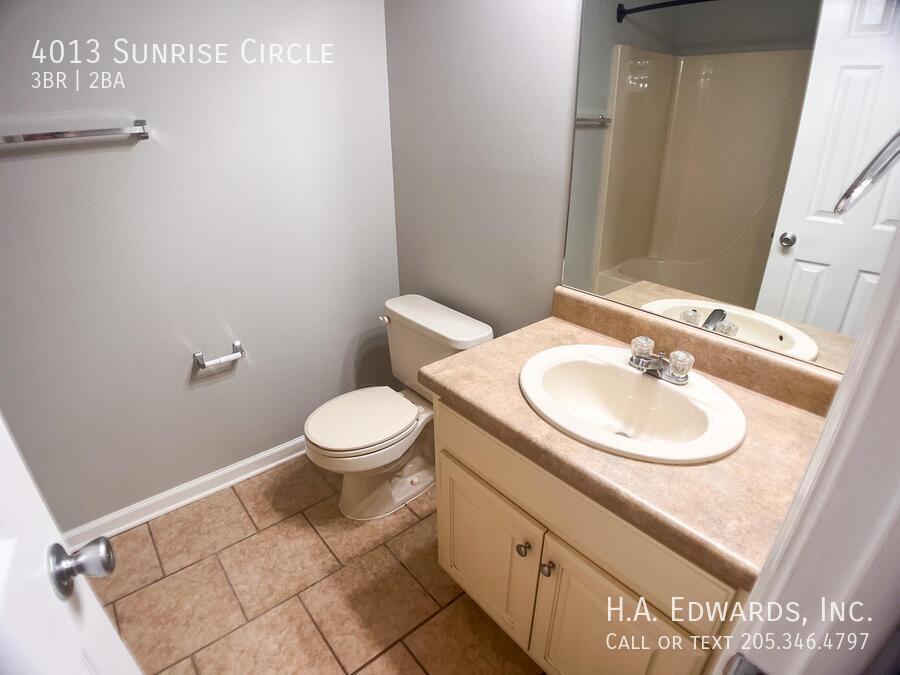 4013 Sunrise Circle property image