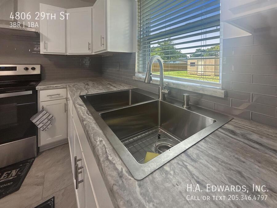 4806 29th Street property image