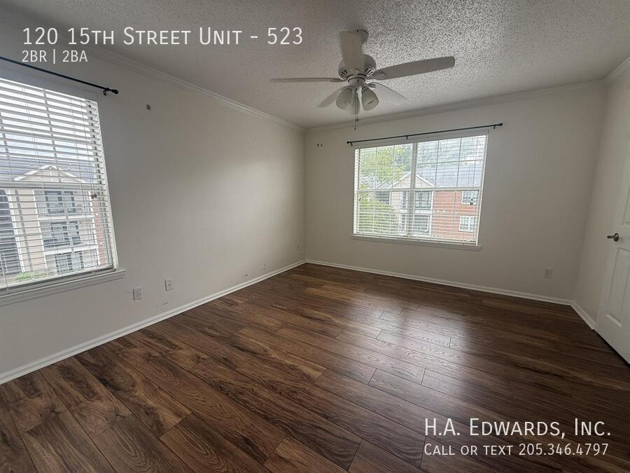 University Downs Unit 523 property image