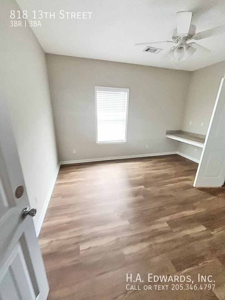 818 13th Street property image