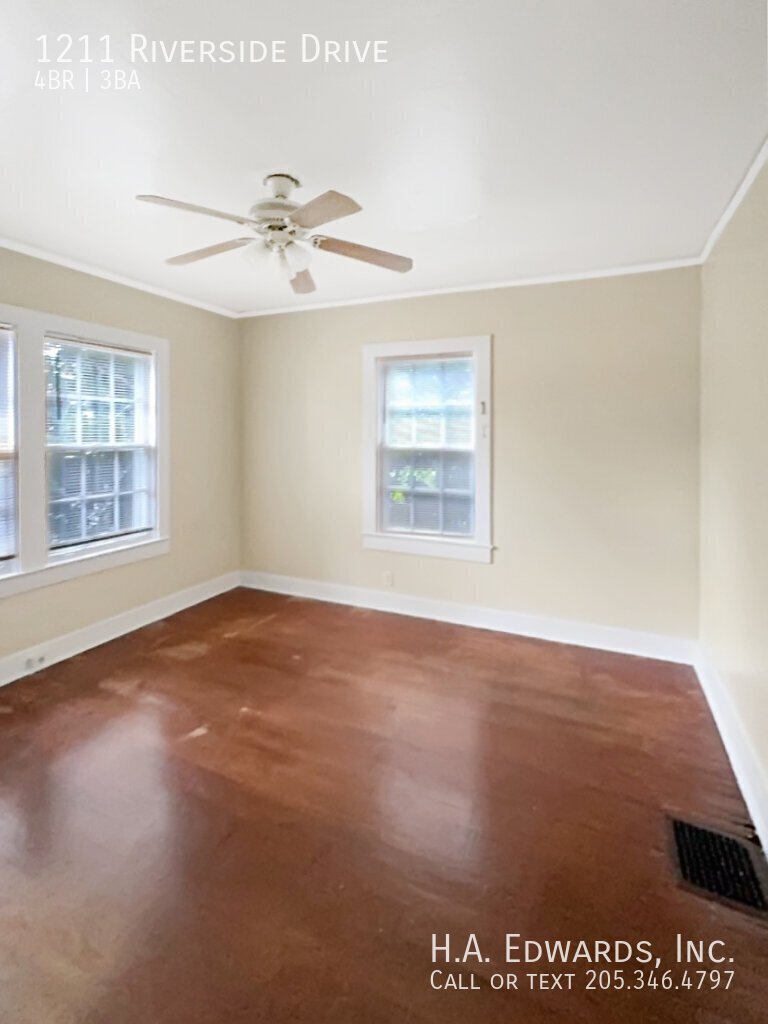 1211 Riverside Drive property image