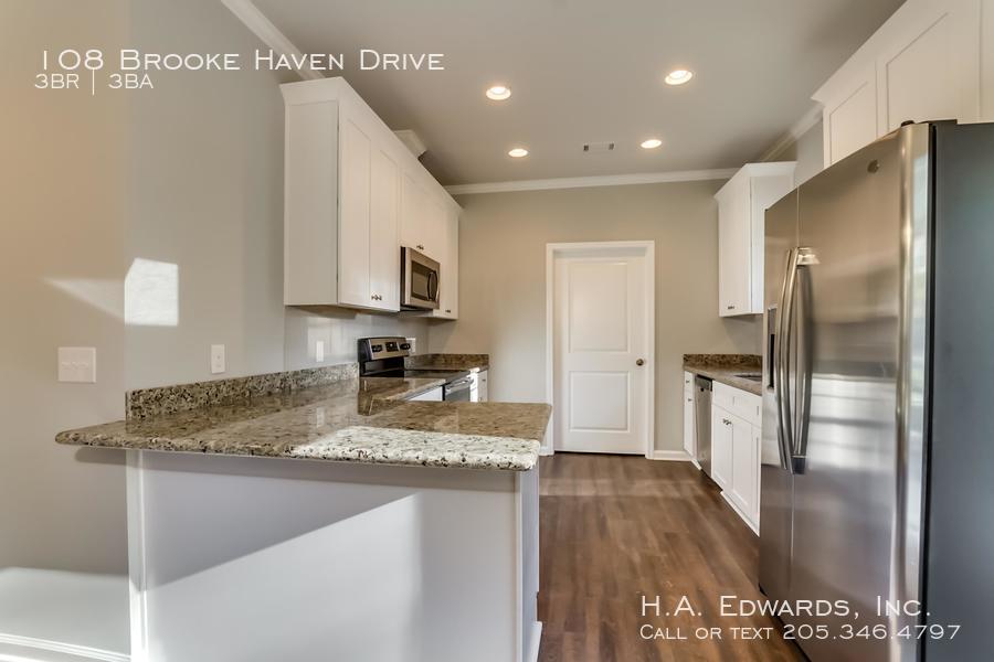 108 Brooke Haven property image