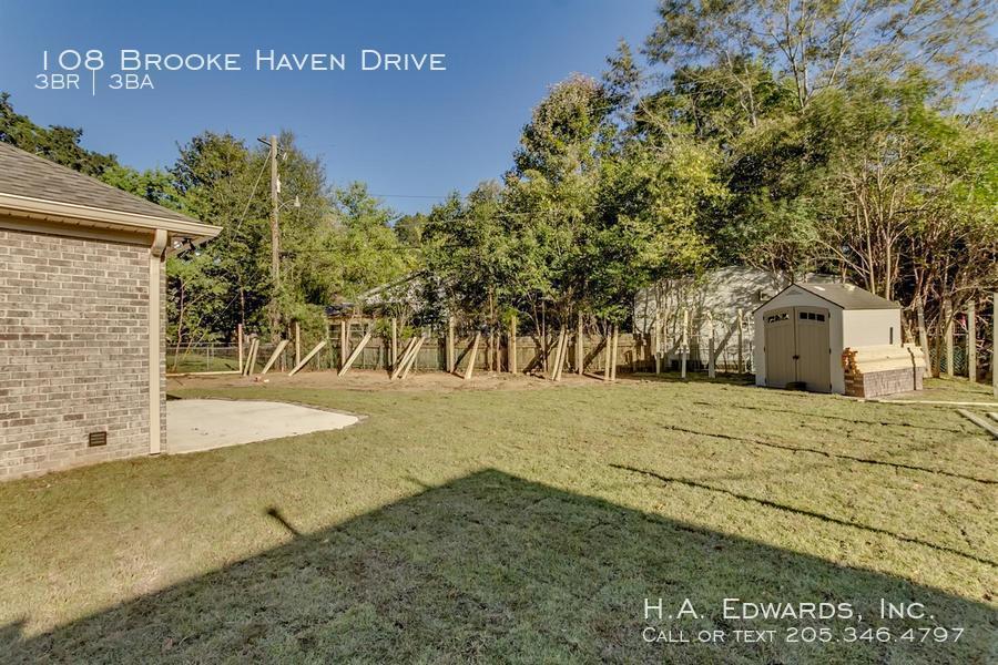 108 Brooke Haven property image