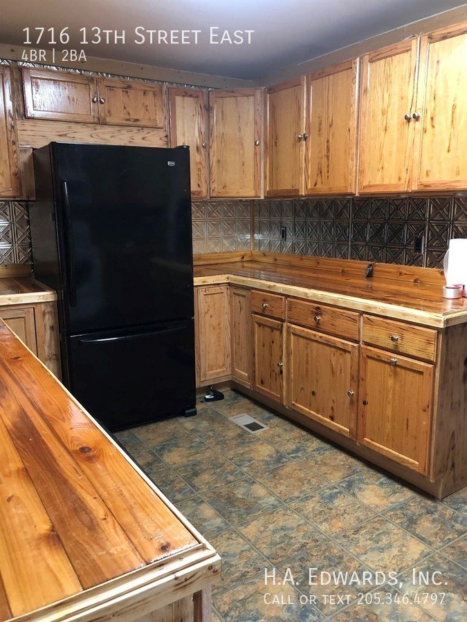 1716 13th Street East property image