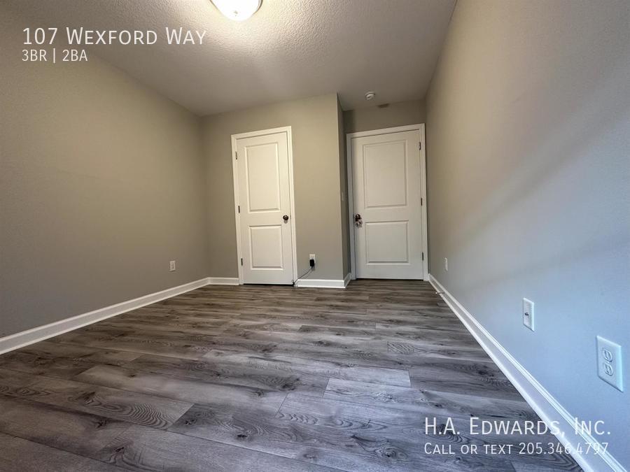 107 Wexford Way property image