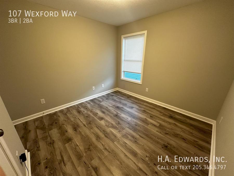 107 Wexford Way property image
