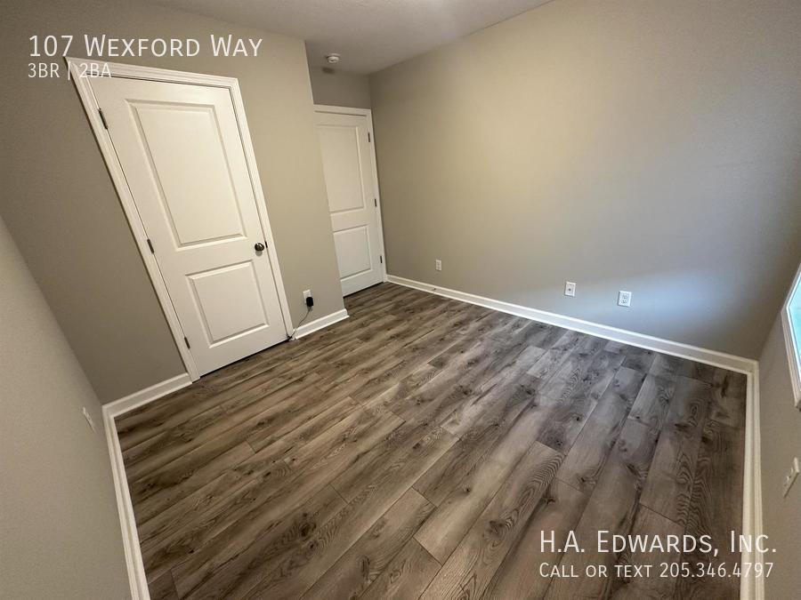 107 Wexford Way property image