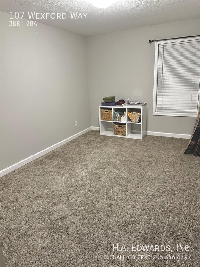 107 Wexford Way property image