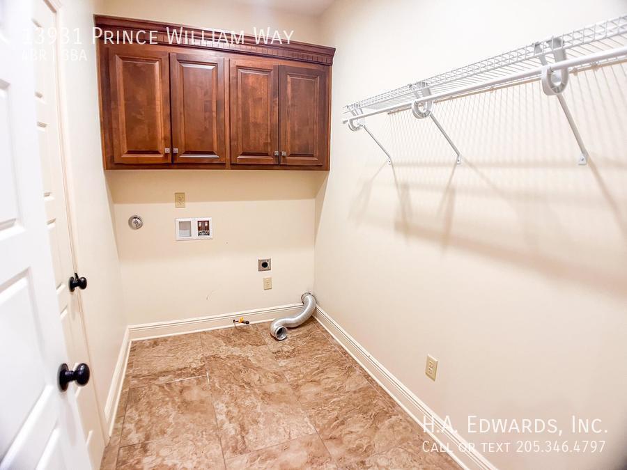 13931 Prince William Way property image