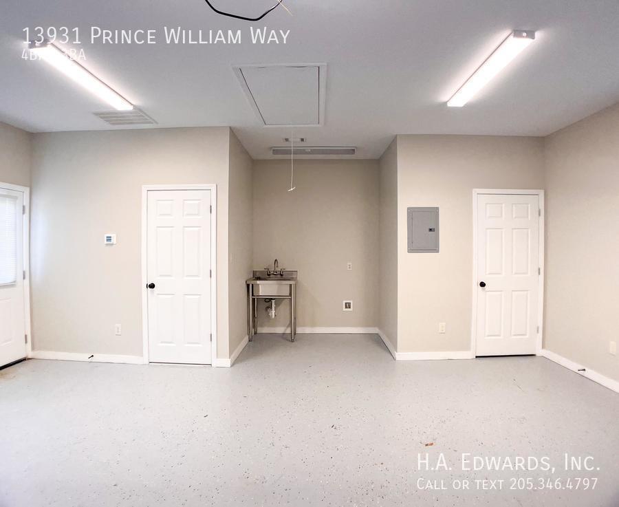 13931 Prince William Way property image
