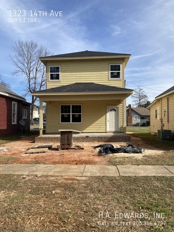 1323 14th Ave property image