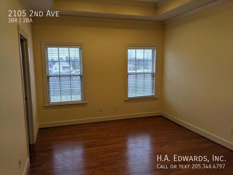 2105 2nd Avenue property image