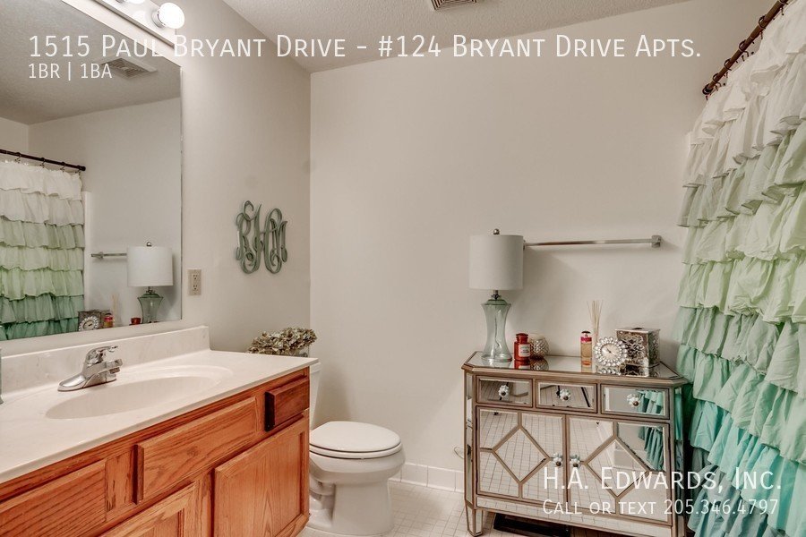 Bryant Drive Apartments property image