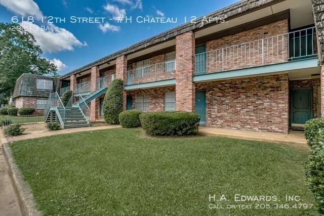 Chateau 12 Apartments property image